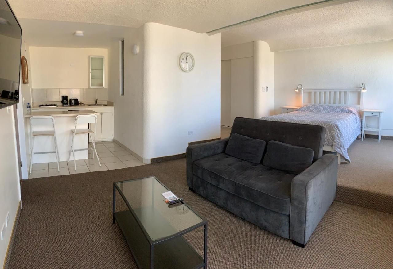 Dali Suites Hotel Tijuana Ngoại thất bức ảnh