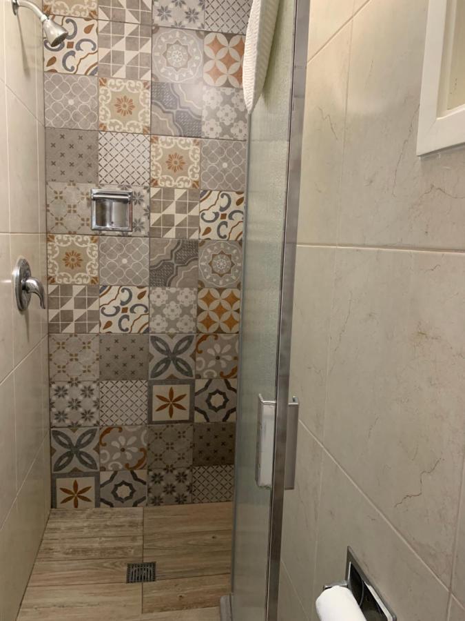 Dali Suites Hotel Tijuana Ngoại thất bức ảnh