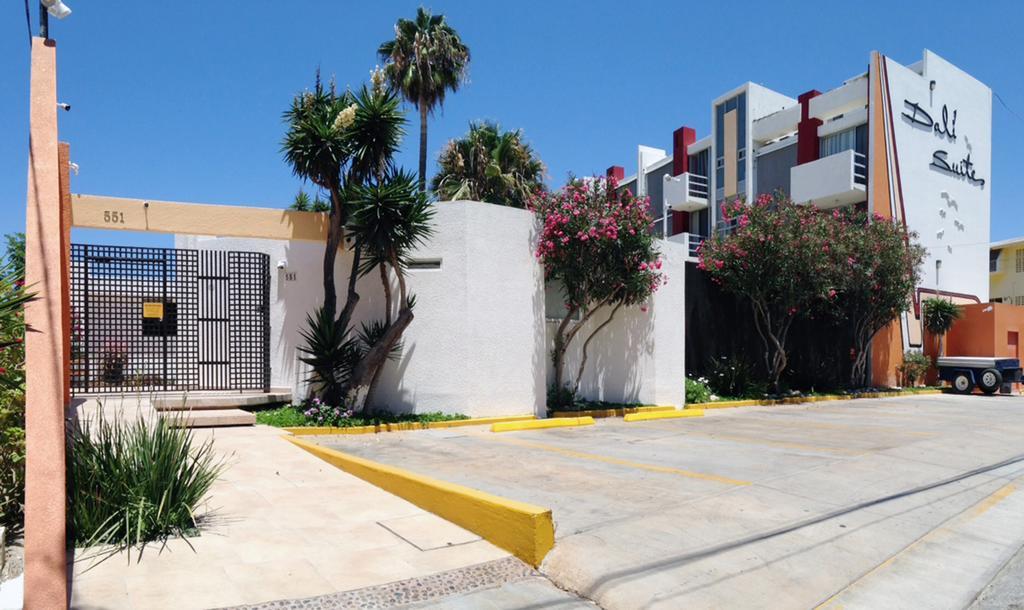 Dali Suites Hotel Tijuana Ngoại thất bức ảnh
