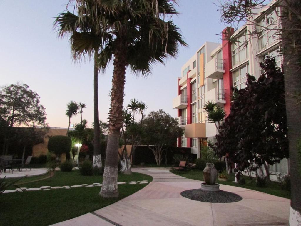 Dali Suites Hotel Tijuana Ngoại thất bức ảnh
